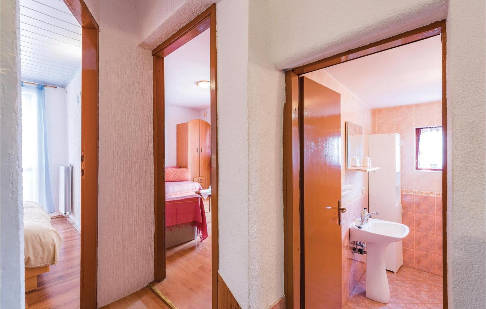 Awesome Home In Porec With House Sea View 外观 照片